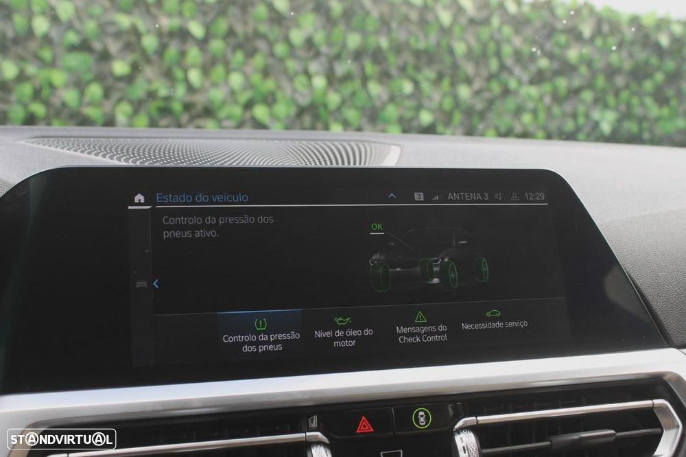 BMW 320 e Line Sport Auto - 27