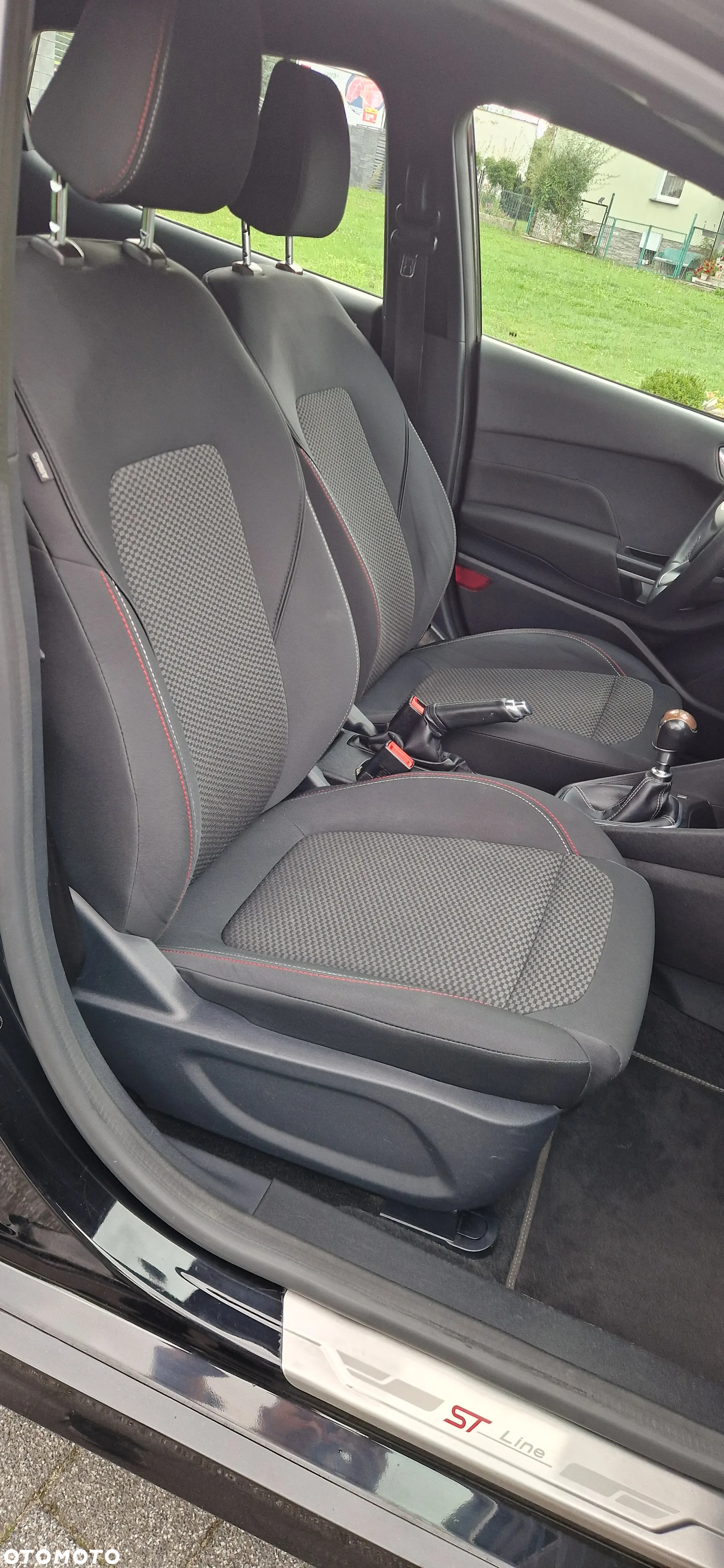 Ford Fiesta 1.0 EcoBoost Start-Stop ST-LINE - 37