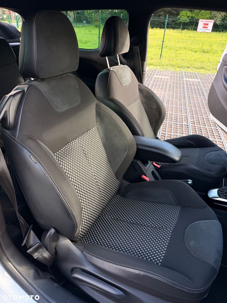 Citroën DS3 1.6 THP SportChic - 6