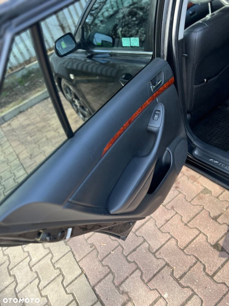 Toyota Avensis 2.4 VVT-i Prestige - 22