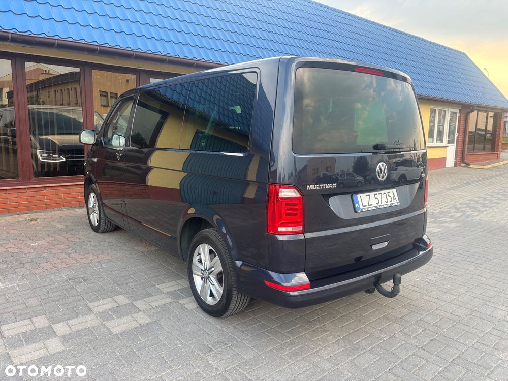Volkswagen Multivan 2.0 TDI L1 Comfortline DSG - 9