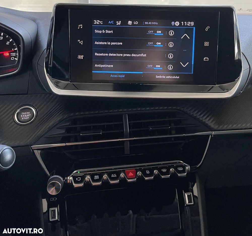 Peugeot 2008 1.2 L PureTech STT EAT8 GT Line - 39