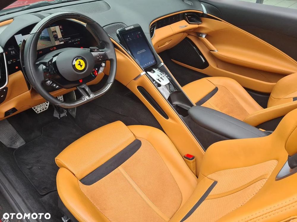 Ferrari Roma Spider - 7