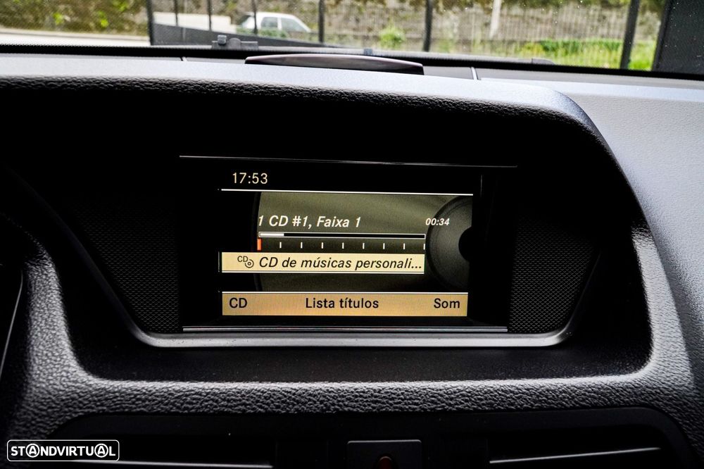 Mercedes-Benz E 250 CDI BlueEfficiency - 19