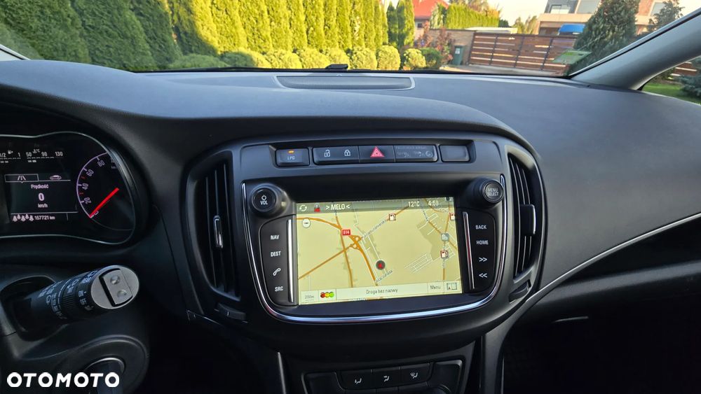 Opel Zafira - 35