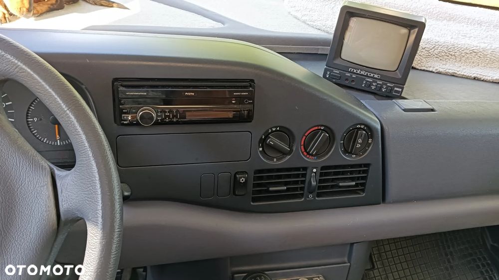 Mercedes-Benz Sprinter 312D - 4