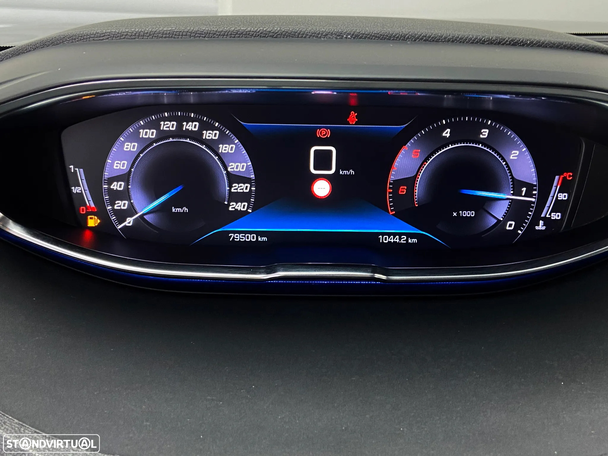 Peugeot 5008 1.5 BlueHDi Allure - 17