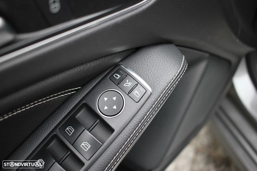 Mercedes-Benz A 180 d Fleet Pack Urban - 11