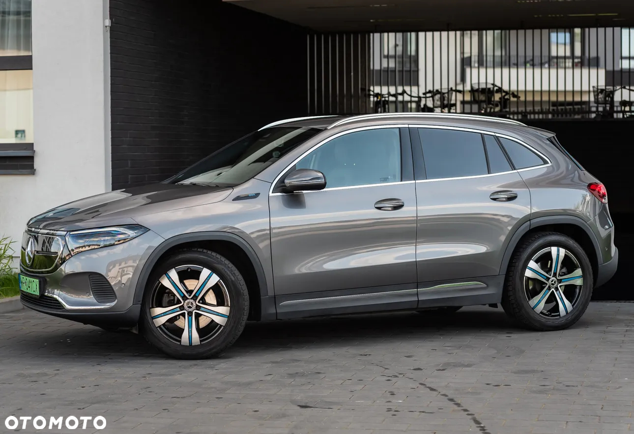 Mercedes-Benz EQA - 7