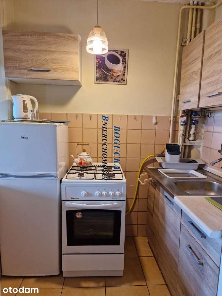 Centrum- Sienna -2 pok- 32m2-umeblowne-2400 zł