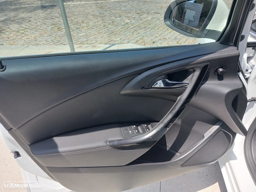 Opel Astra Sports Tourer 1.6 CDTi Executive S/S - 9