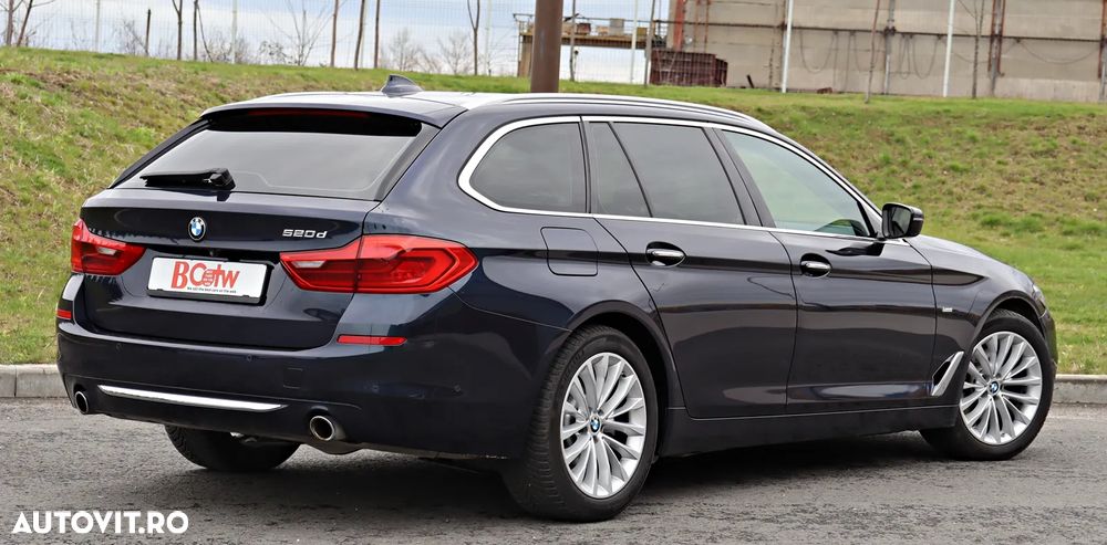 BMW Seria 5 520d Aut. Luxury Line - 10