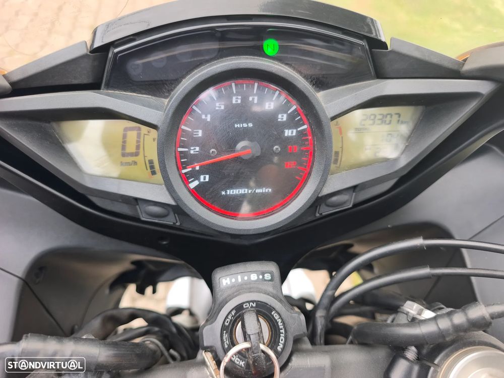 Honda VFR 1200 - 4