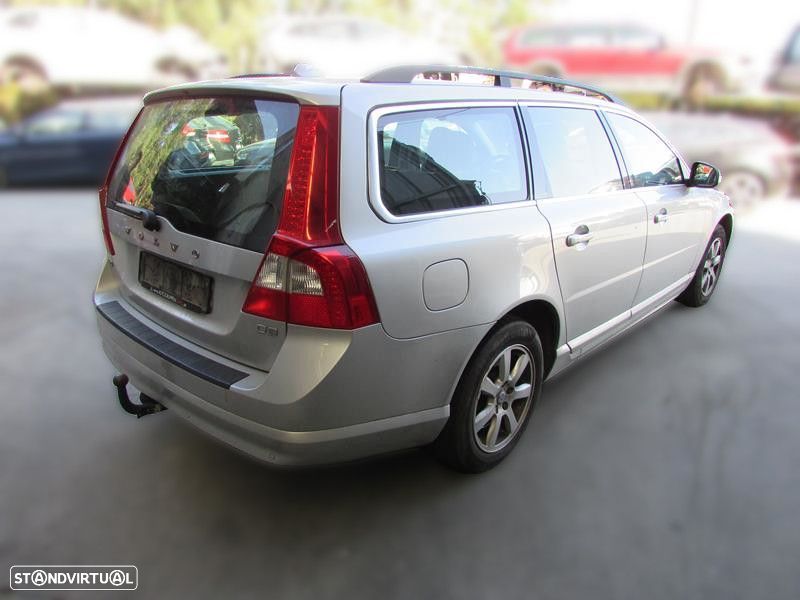 Volvo V70 2.0 D (163cv) de 2011 - Peças Usadas (6004) - 3