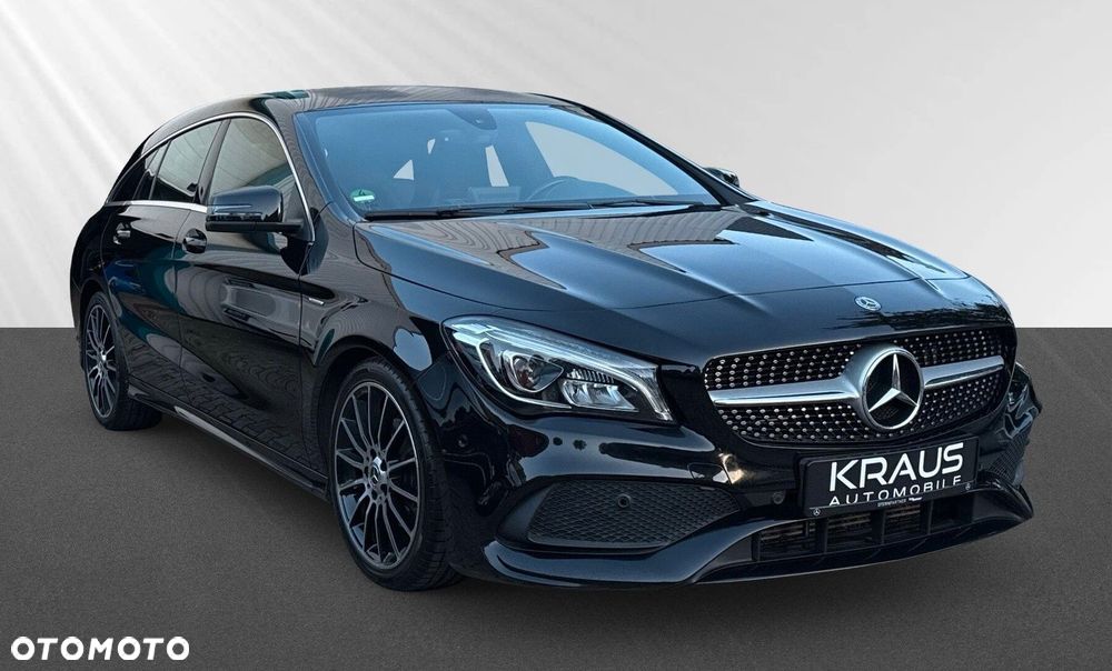 Mercedes-Benz CLA 180 7G-DCT AMG Line - 1