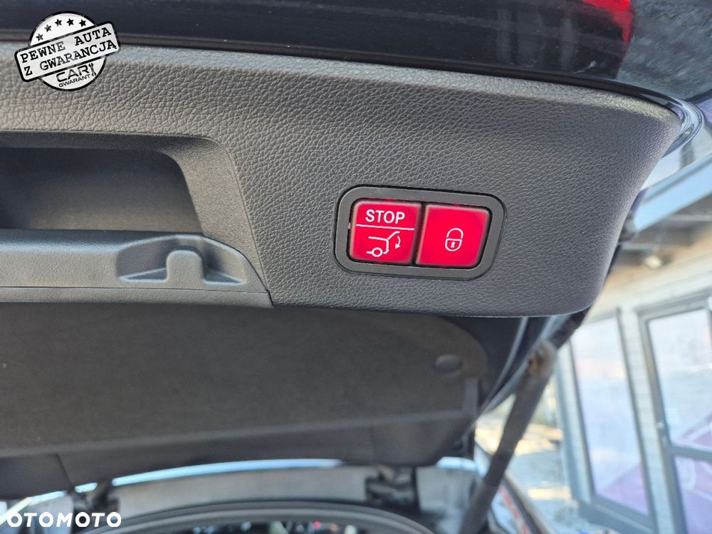 Mercedes-Benz GLE - 25