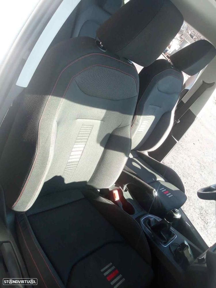 CONJUNTO COMPLETO DE BANCOS SEAT IBIZA KJ1 - 1