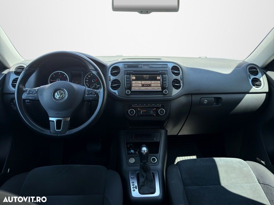 Volkswagen Tiguan - 15