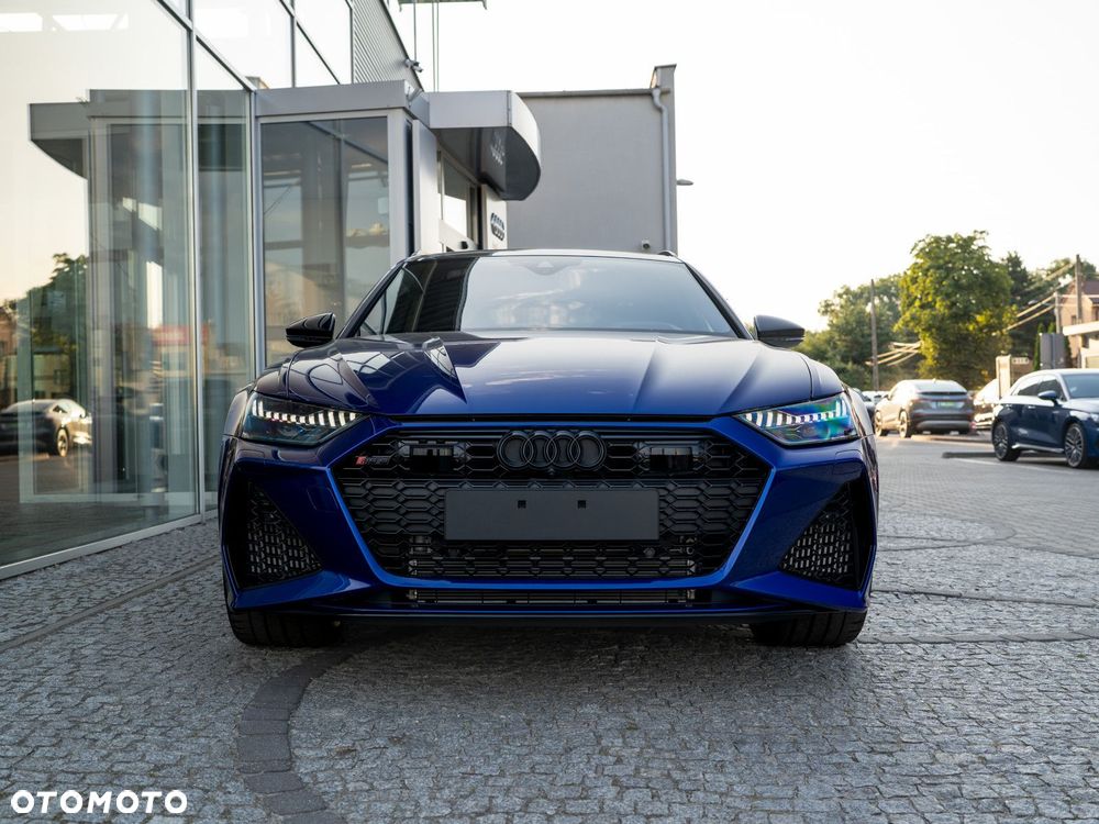 Audi RS6 Avant - 8