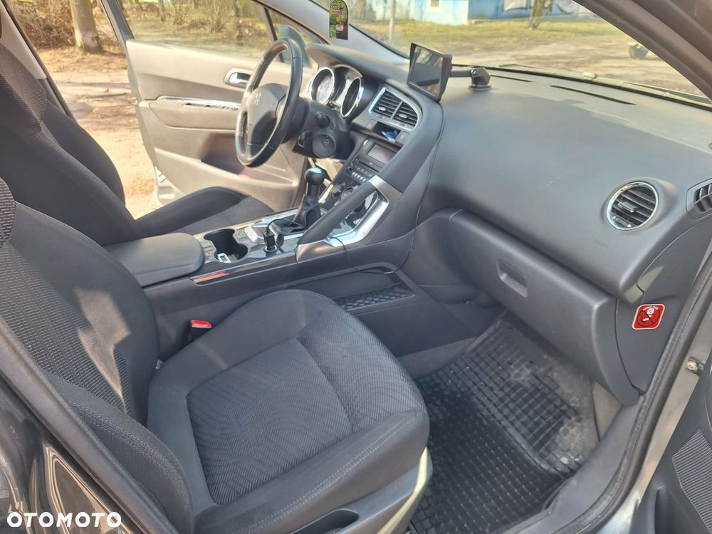 Peugeot 3008 1.6 Active - 8