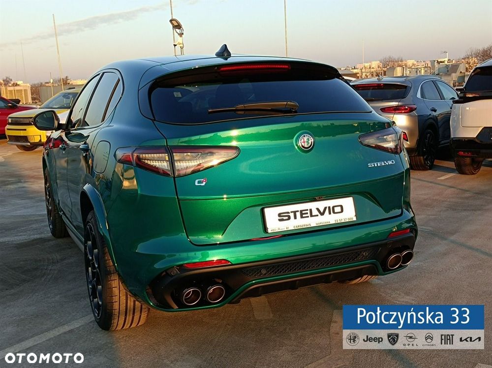 Alfa Romeo Stelvio - 4