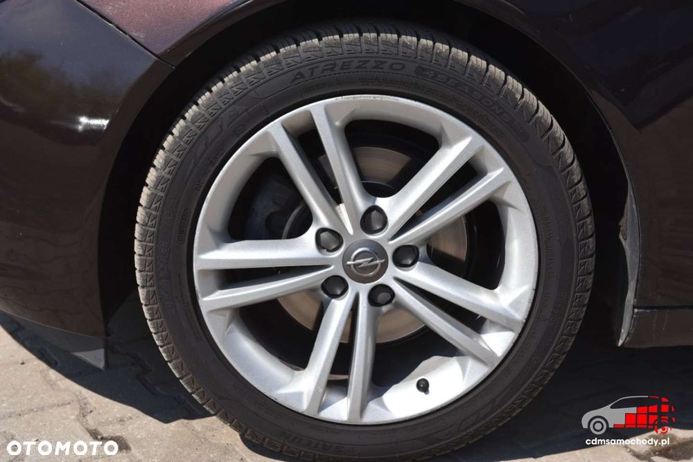 Opel Insignia - 12