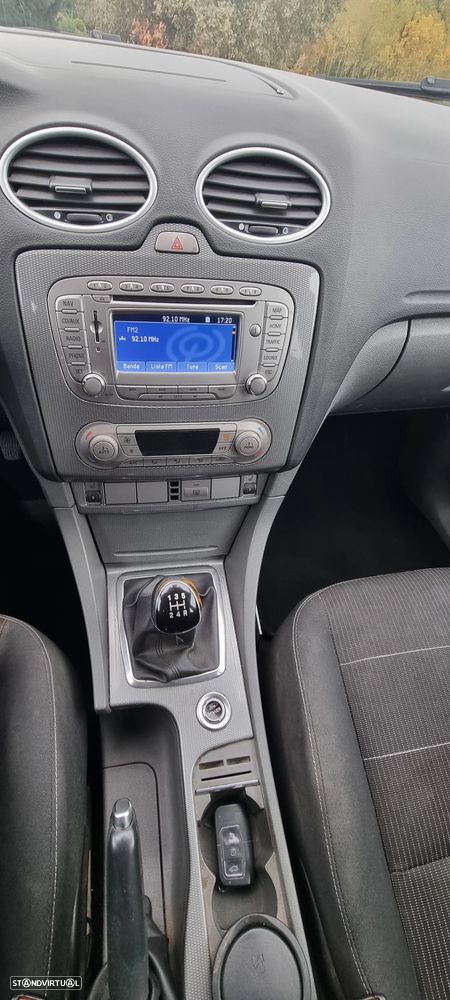 Ford Focus SW 1.6 TDCi Ambiente - 10