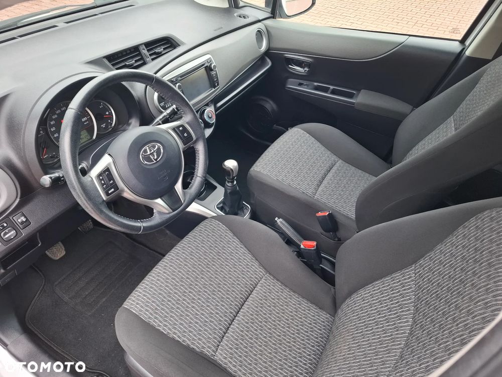 Toyota Yaris 1.33 VVT-i Edition - 18