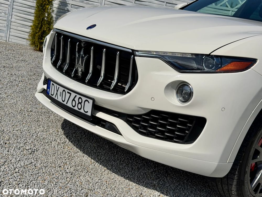 Maserati Levante S Q4 - 23