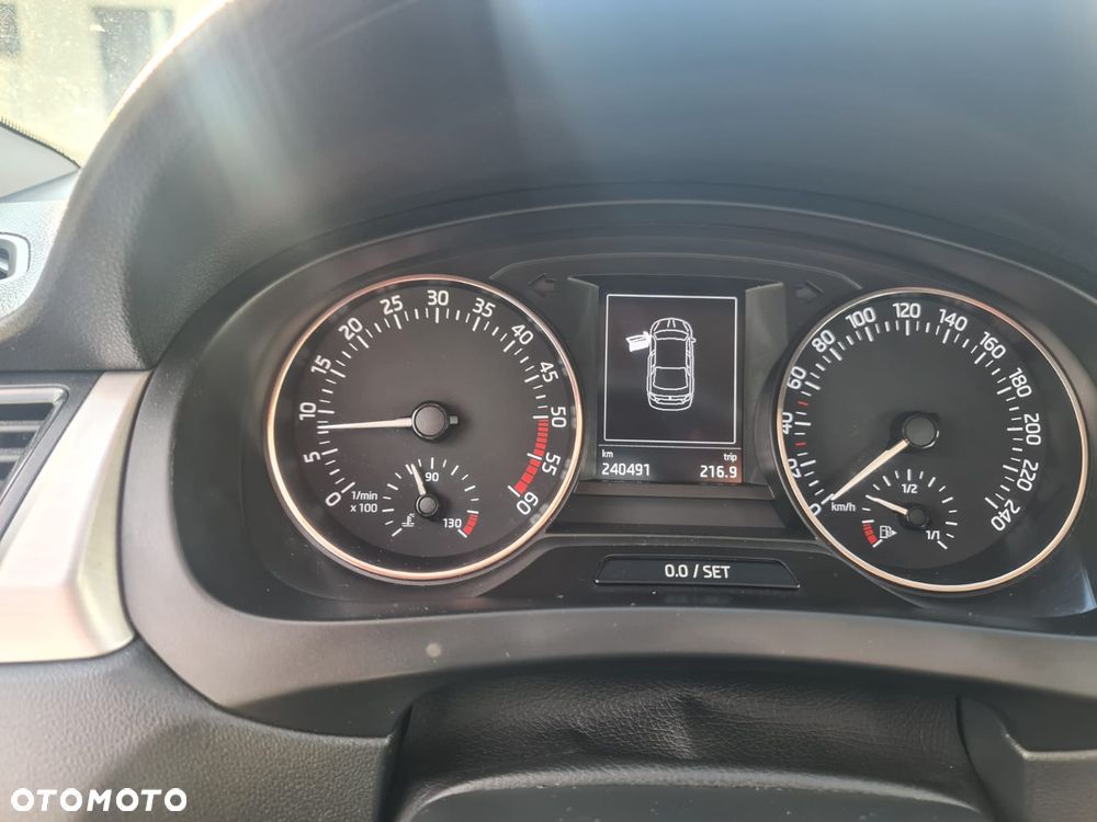 Skoda RAPID 1.4 TDI DPF Joy - 11