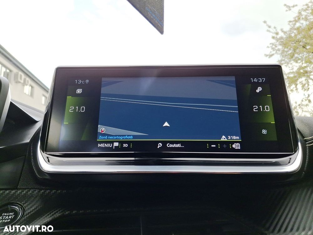 Peugeot 2008 1.2 PureTech EAT8 STT GT Pack - 14