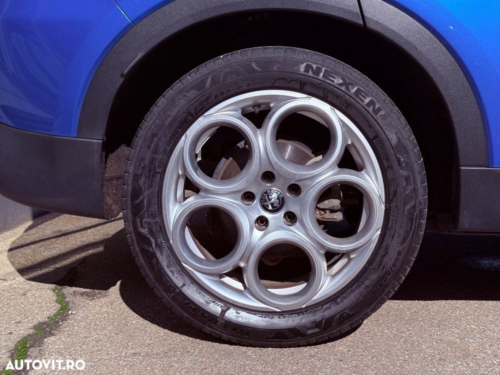 Alfa Romeo Tonale 1.5 FWD AT MHEV Sprint - 32