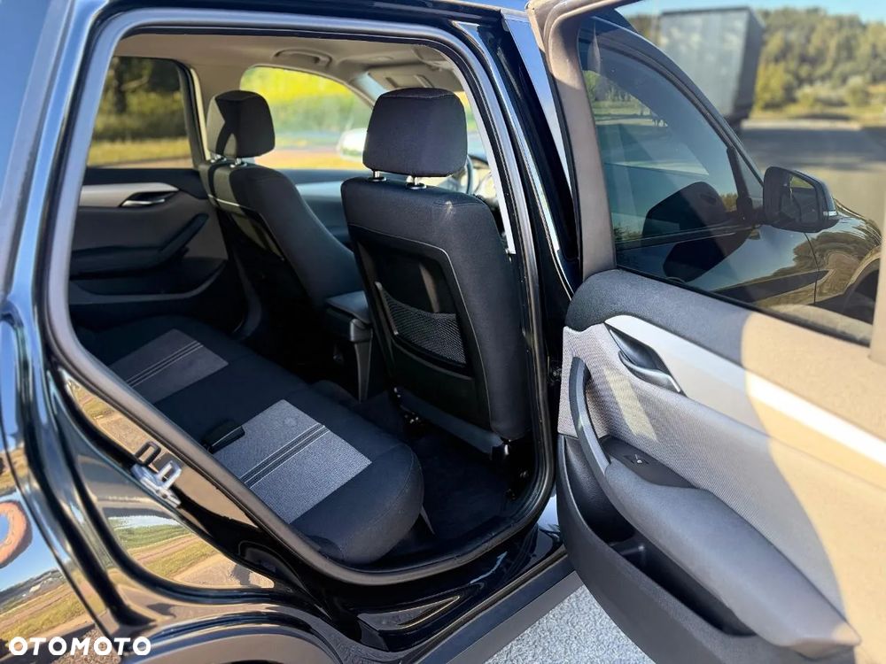 BMW X1 sDrive18d Sport Line - 15