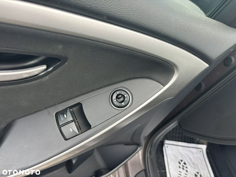 Hyundai i30 - 17