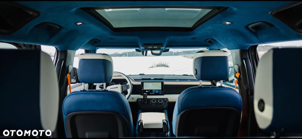 Land Rover Defender 5.0 P425 X-Dynamic HSE - 22