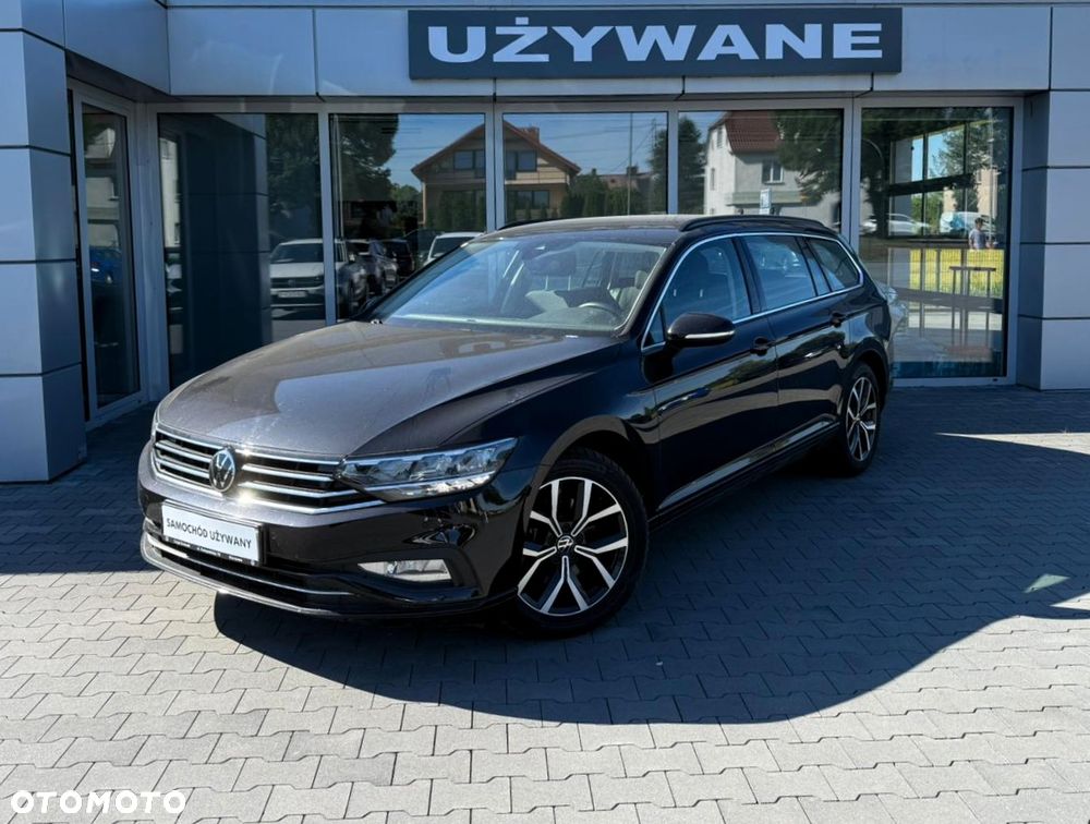 Volkswagen Passat 1.5 TSI EVO Business DSG - 1