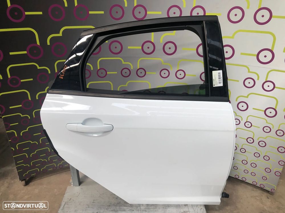 Porta Traseira Direita FORD FOCUS III 1.0 EcoBoost Ref. 2172759 - NO. 200039 - 1