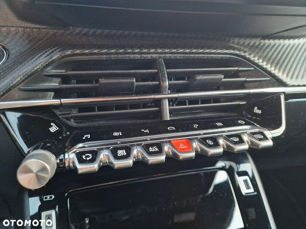 Peugeot 2008 1.5 BlueHDi GT S&S EAT8 - 25