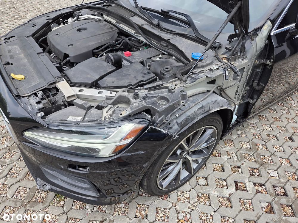 Volvo S90 T5 Momentum - 33