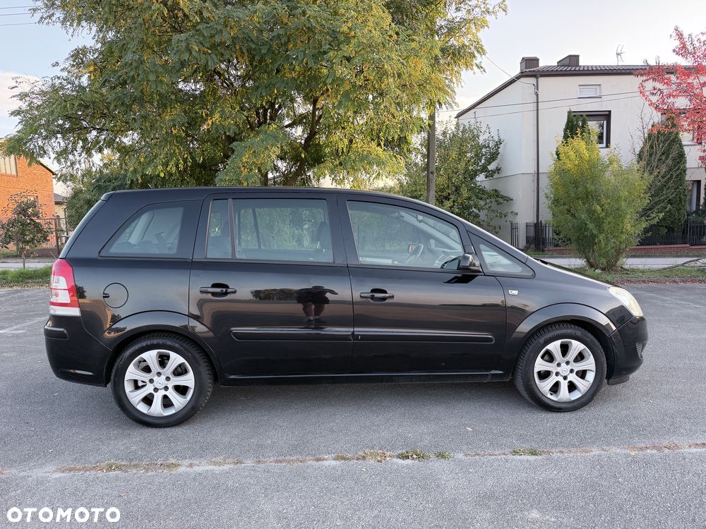 Opel Zafira - 5