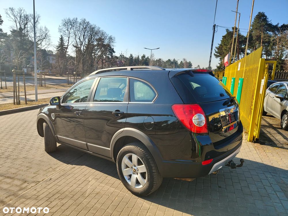 Chevrolet Captiva 2.4 4WD 7 Sitzer LT - 11