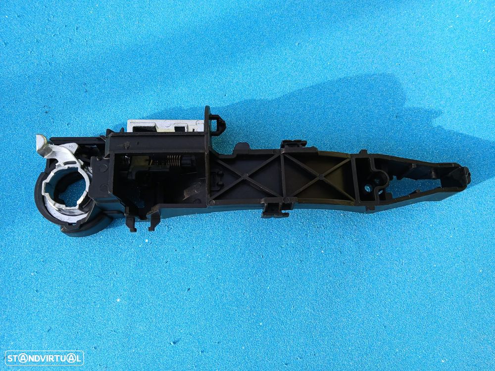 Puxador armação porta Renault Master Opel Movano 2010 em diante - 2