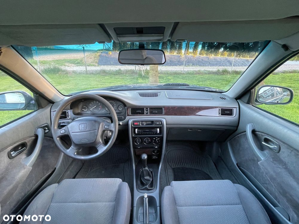 Honda Civic 1.4i S - 8
