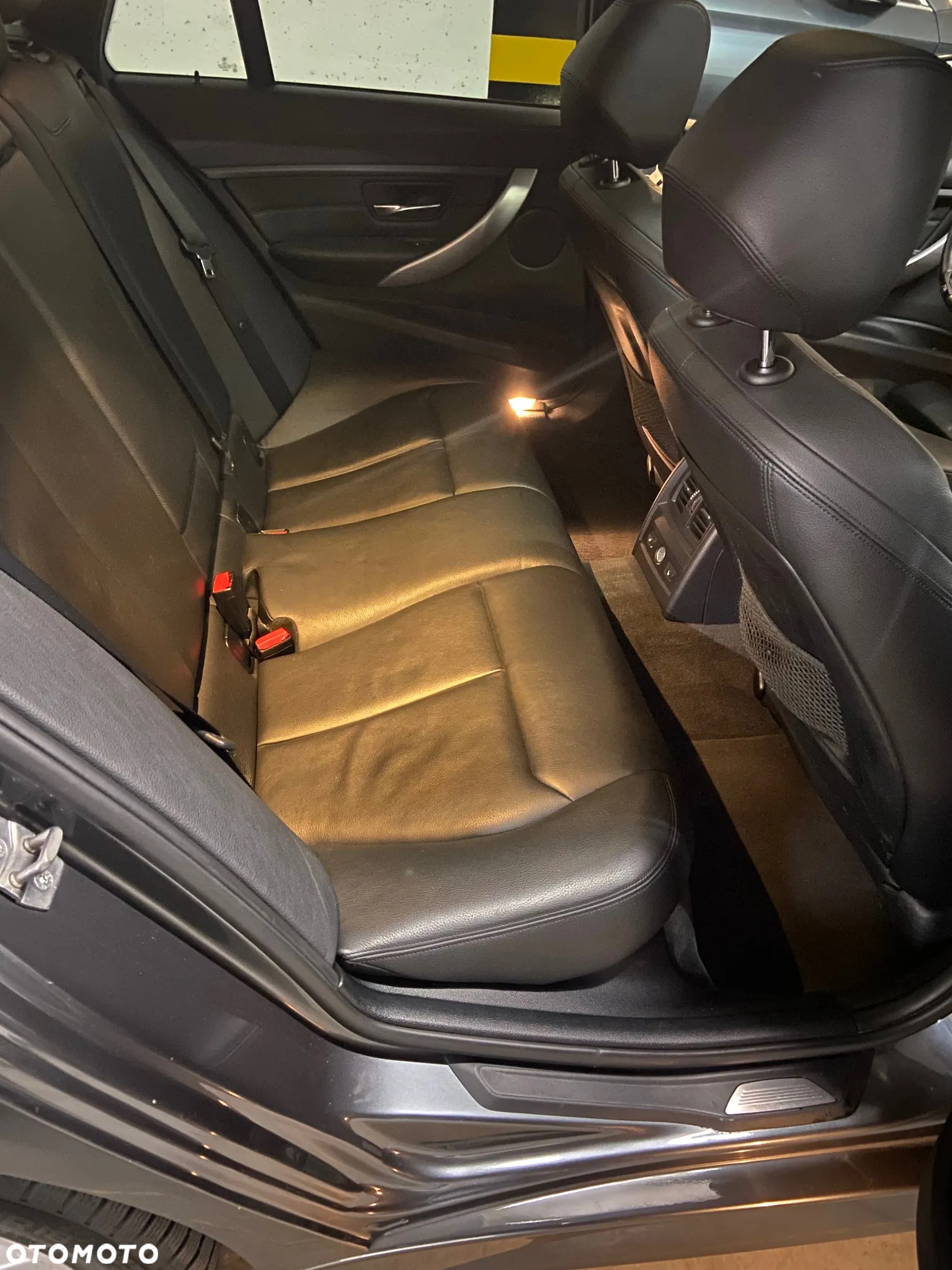 BMW Seria 3 335d xDrive M Sport - 18