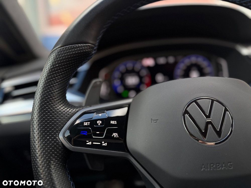 Volkswagen Arteon 2.0 TSI 4Motion R DSG - 17