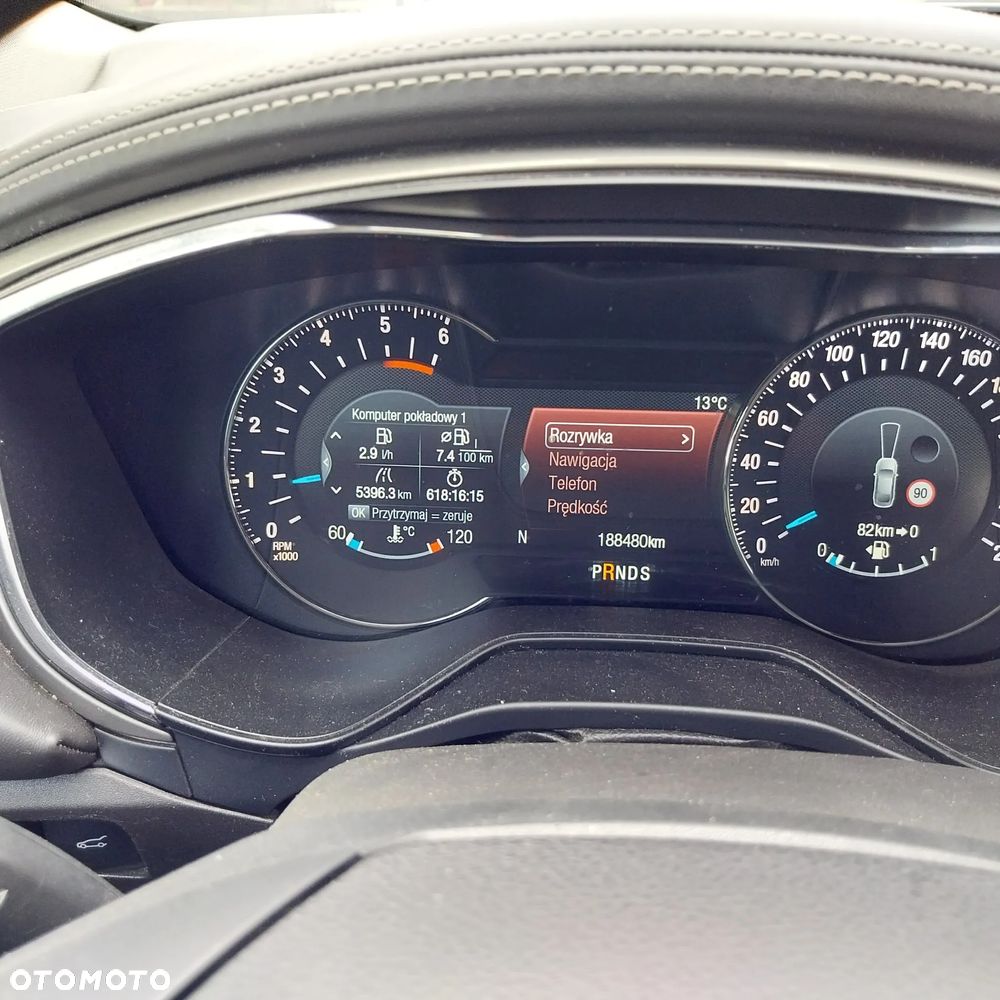 Ford Mondeo Turnier 2.0 TDCi Start-Stopp PowerShift-Aut Vignale - 11