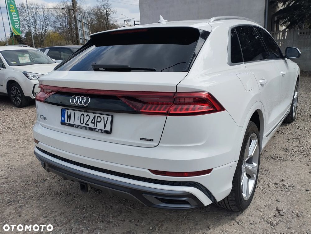 Audi Q8 SUV TFSI quattro 250 kW tiptronic S line business - 5