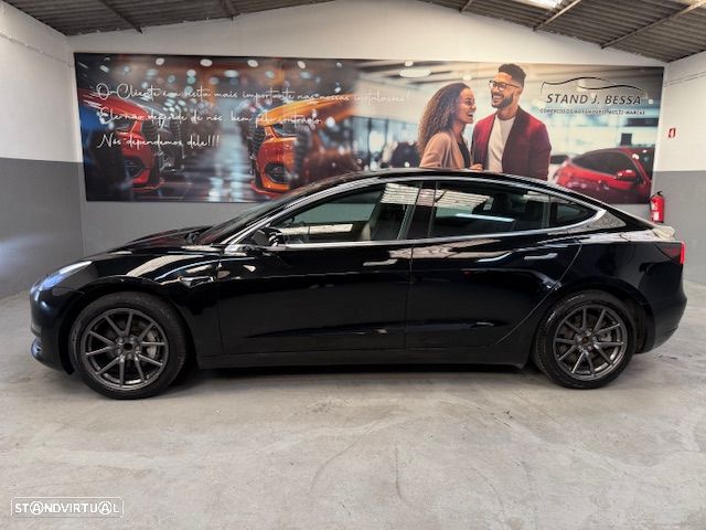 Tesla Model 3 Standard Range Plus RWD - 4