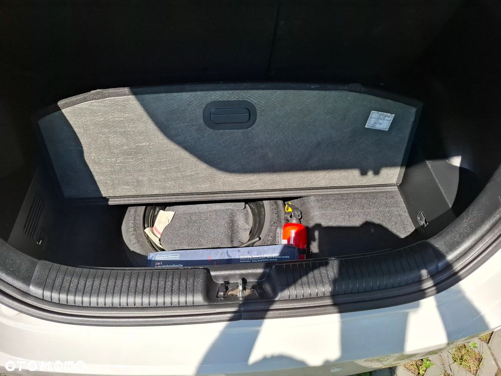 Hyundai ix20 1.6 Comfort - 14