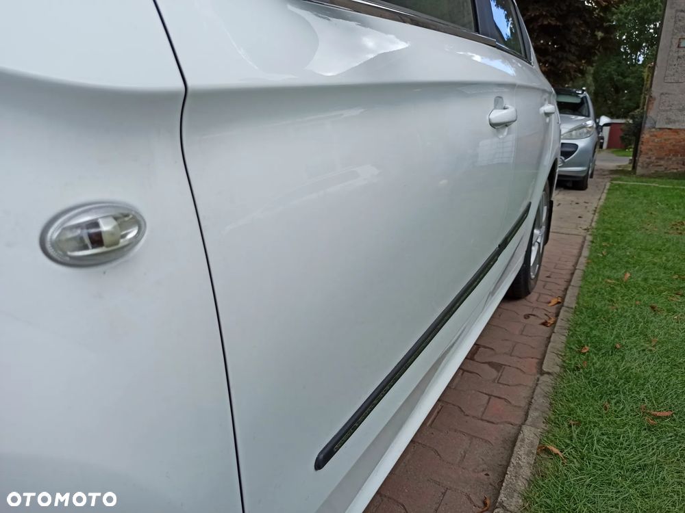 Citroën C-Elysée - 8